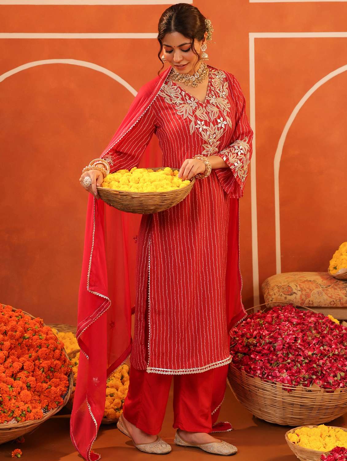 women three quarter sleeve kurta pant with dupatta set - 22062048 - Standard Image - 1