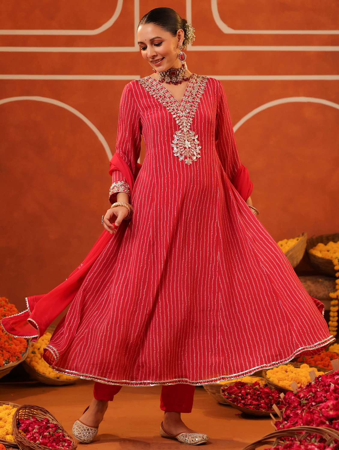 women three quarter sleeve kurta pant with dupatta set - 22062049 - Standard Image - 1