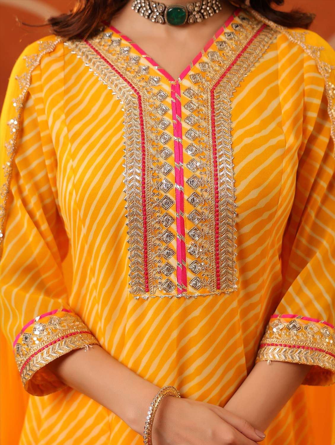 women three quarter sleeve kurta pant with dupatta set - 22062058 - Standard Image - 6