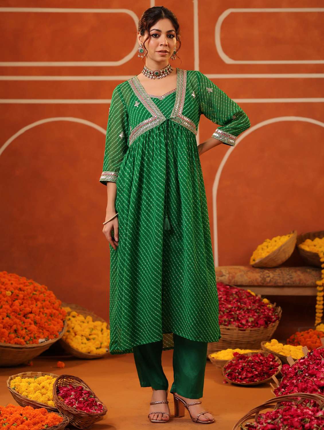 women three quarter sleeve kurta pant set - 22062061 -  Zoom Image - 0