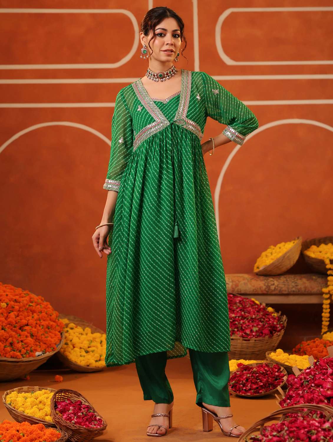 women three quarter sleeve kurta pant set - 22062061 -  Standard Image - 1
