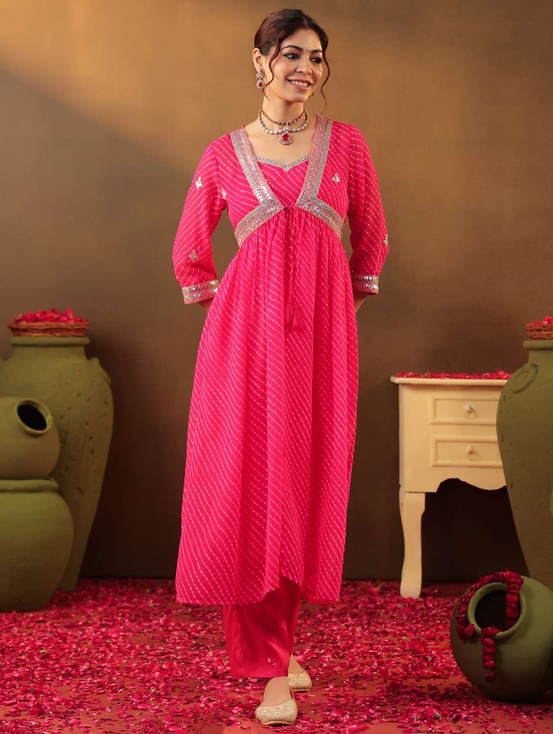 women three quarter sleeve kurta pant set - 22062062 - Standard Image - 1