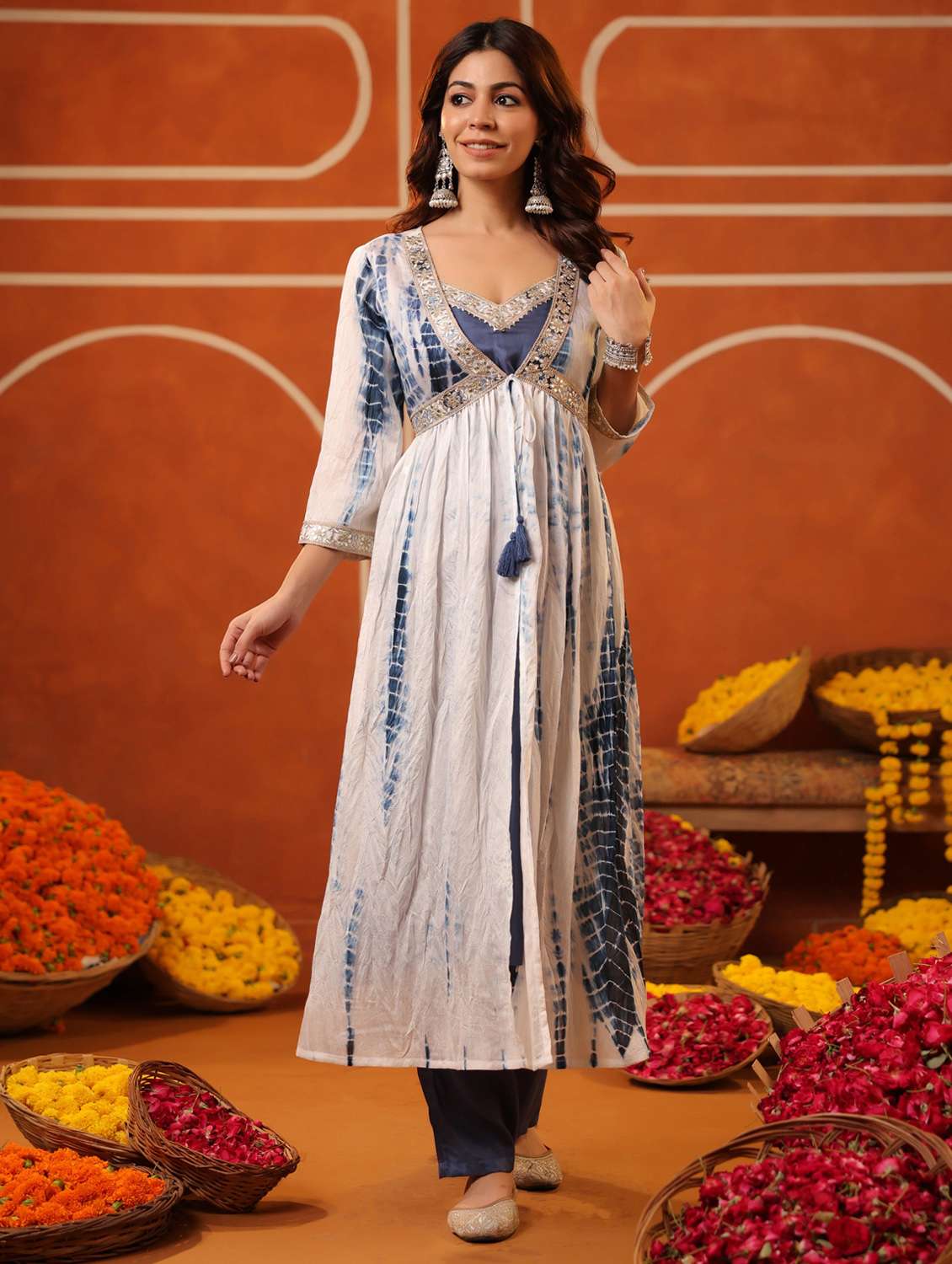 women three quarter sleeve kurta pant set - 22062064 -  Standard Image - 1