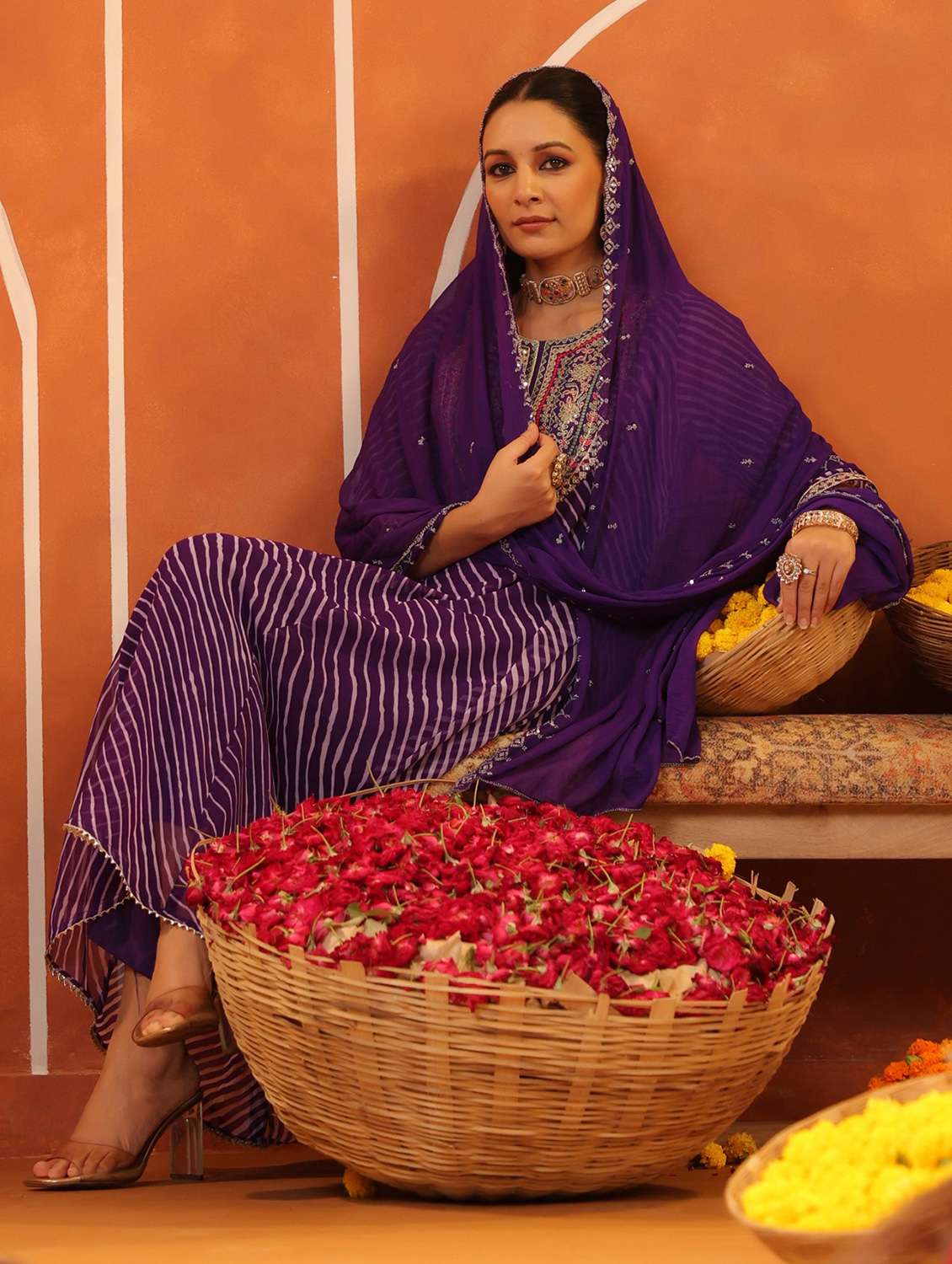 women three quarter sleeve kurta pant with dupatta set - 22062067 -  Standard Image - 1
