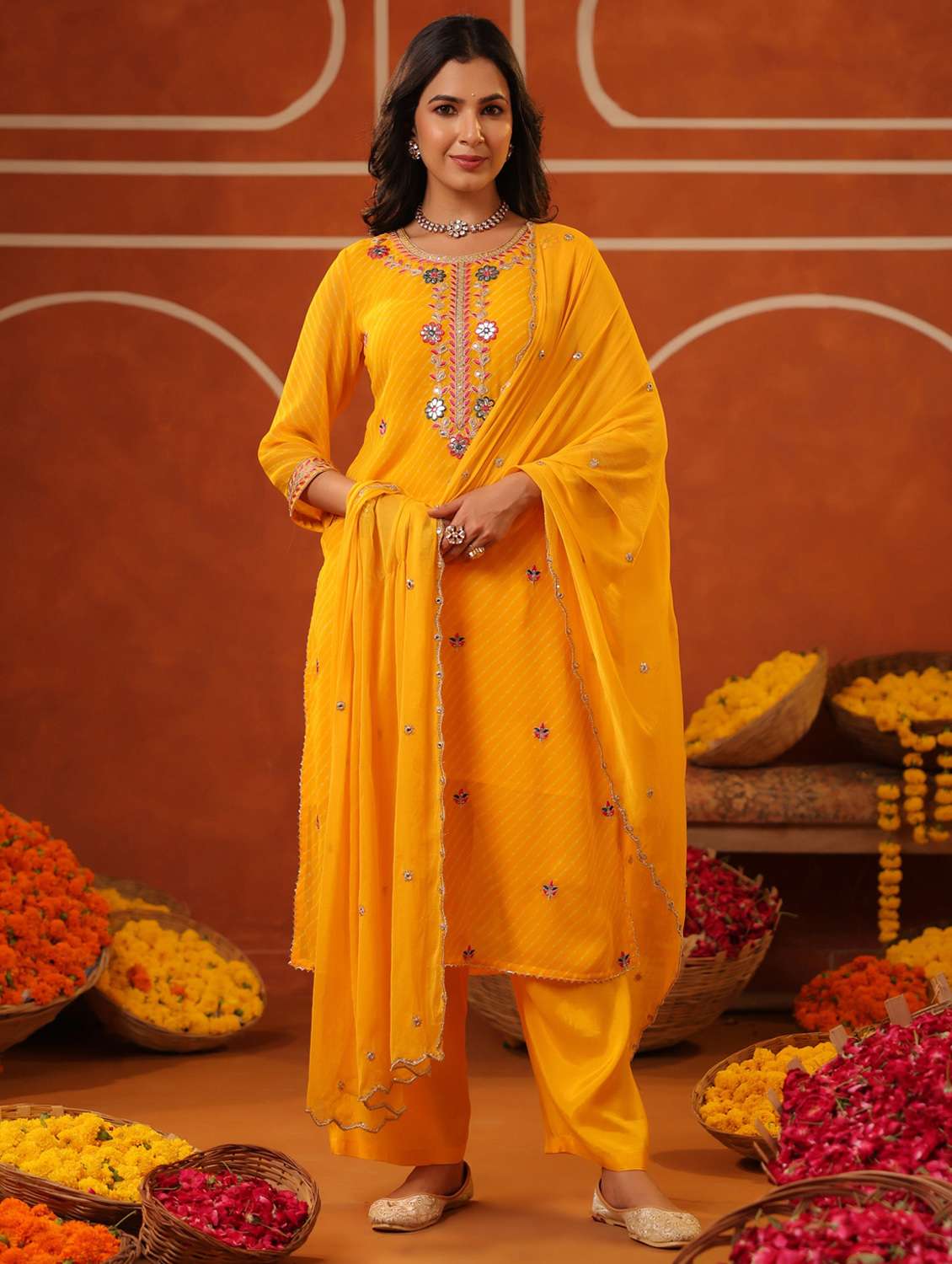 women three quarter sleeve kurta pant with dupatta set