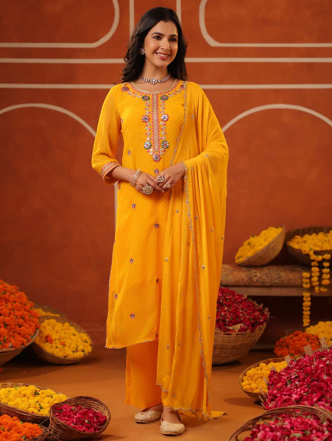 women three quarter sleeve kurta pant with dupatta set - 22062068 - Standard Image - 1