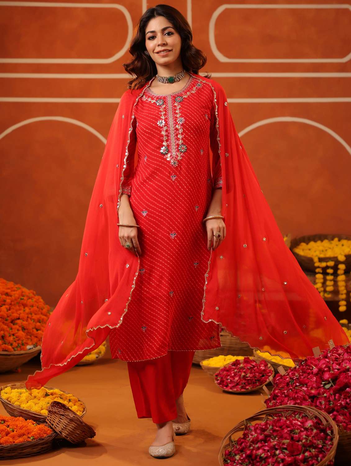 women three quarter sleeve kurta pant with dupatta set - 22062069 - Standard Image - 1