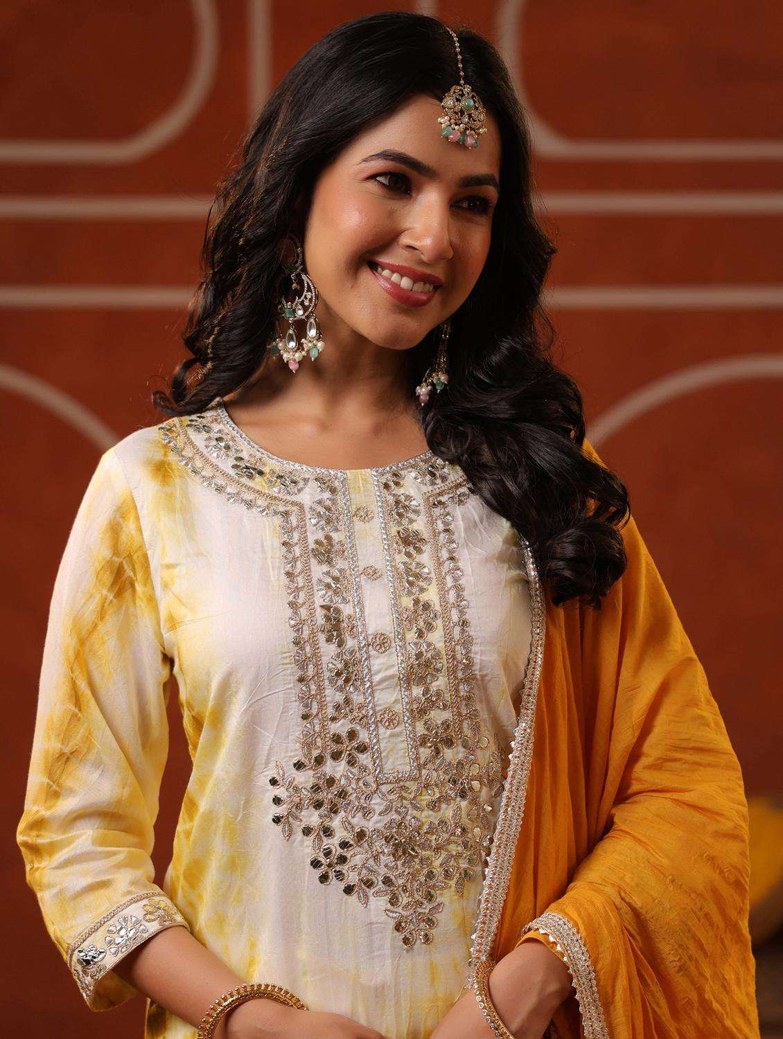 women three quarter sleeve kurta sharara with dupatta set - 22062075 -  Standard Image - 1