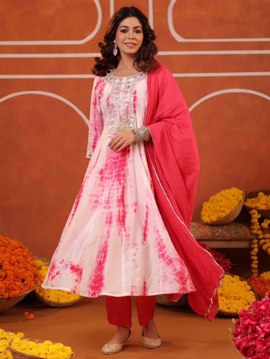 women three quarter sleeve kurta pant with dupatta set