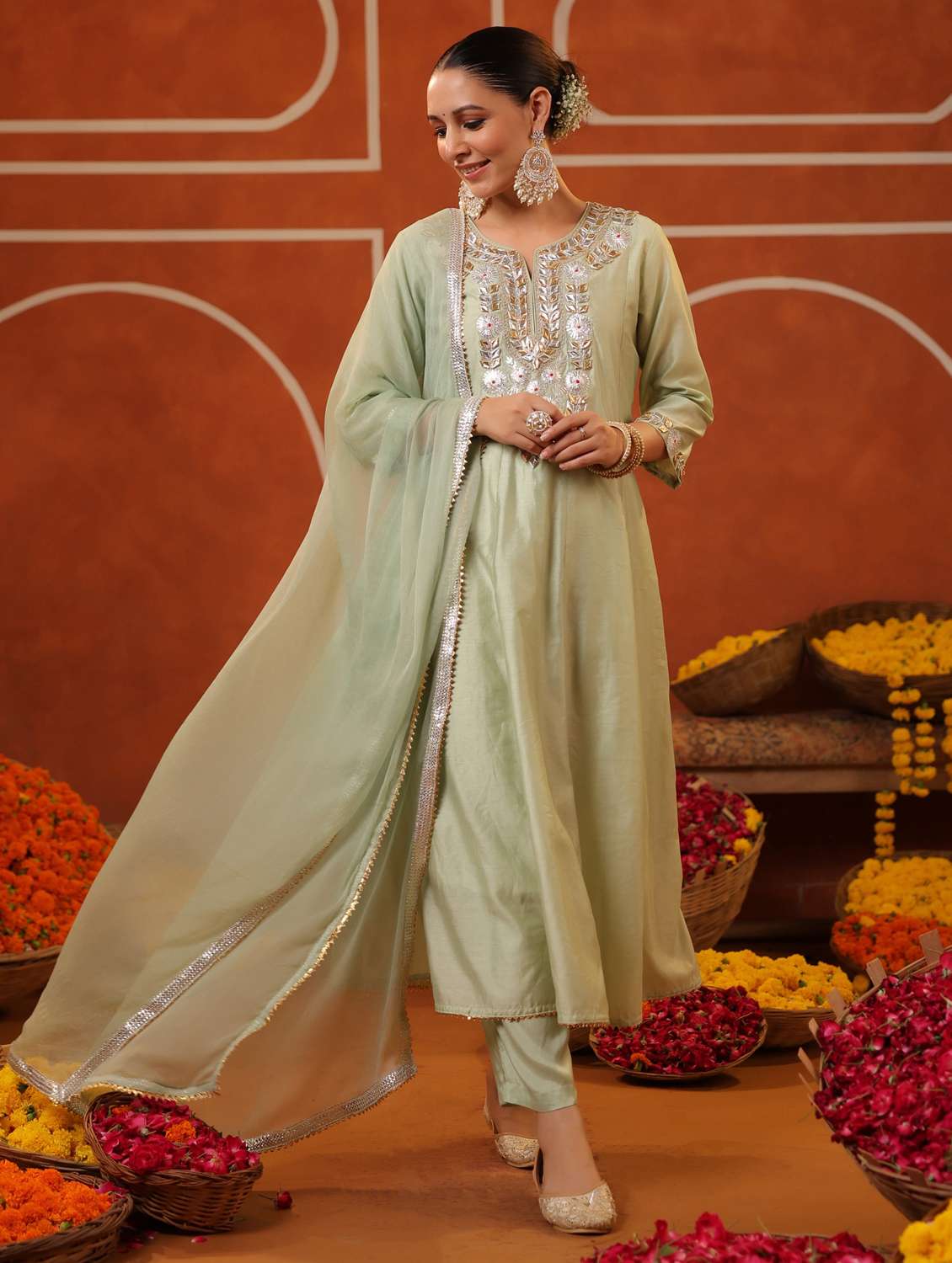 women three quarter sleeve kurta pant with dupatta set - 22062080 -  Standard Image - 1