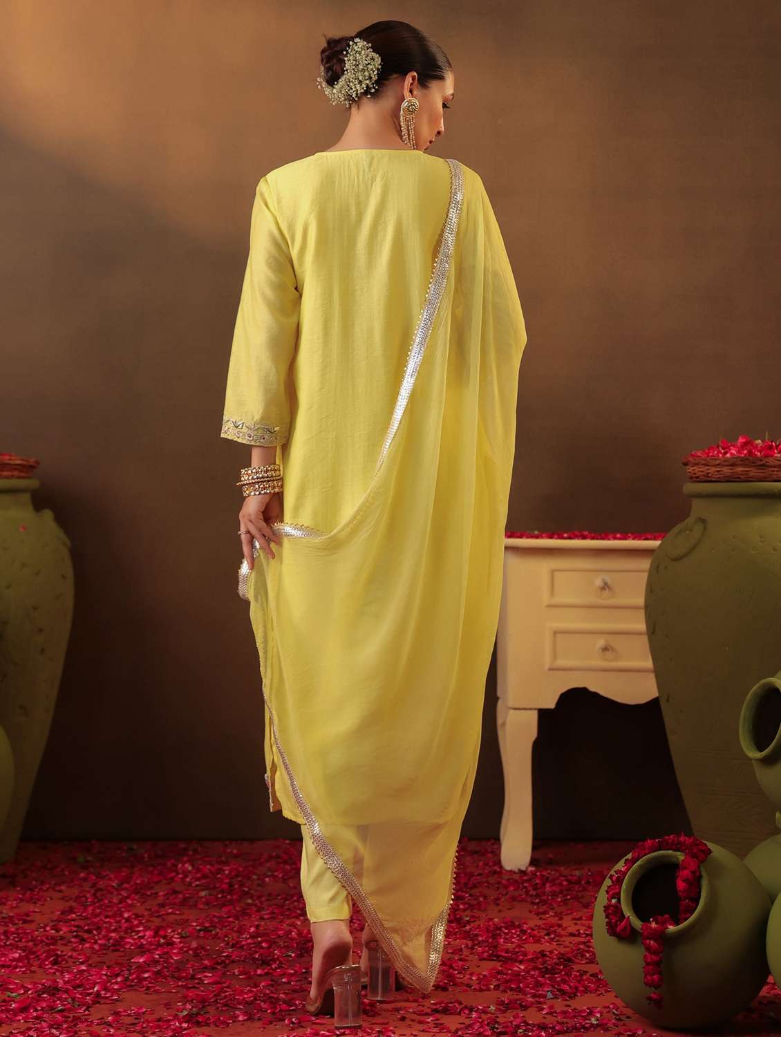 women three quarter sleeve kurta pant with dupatta set - 22062081 - Standard Image - 4