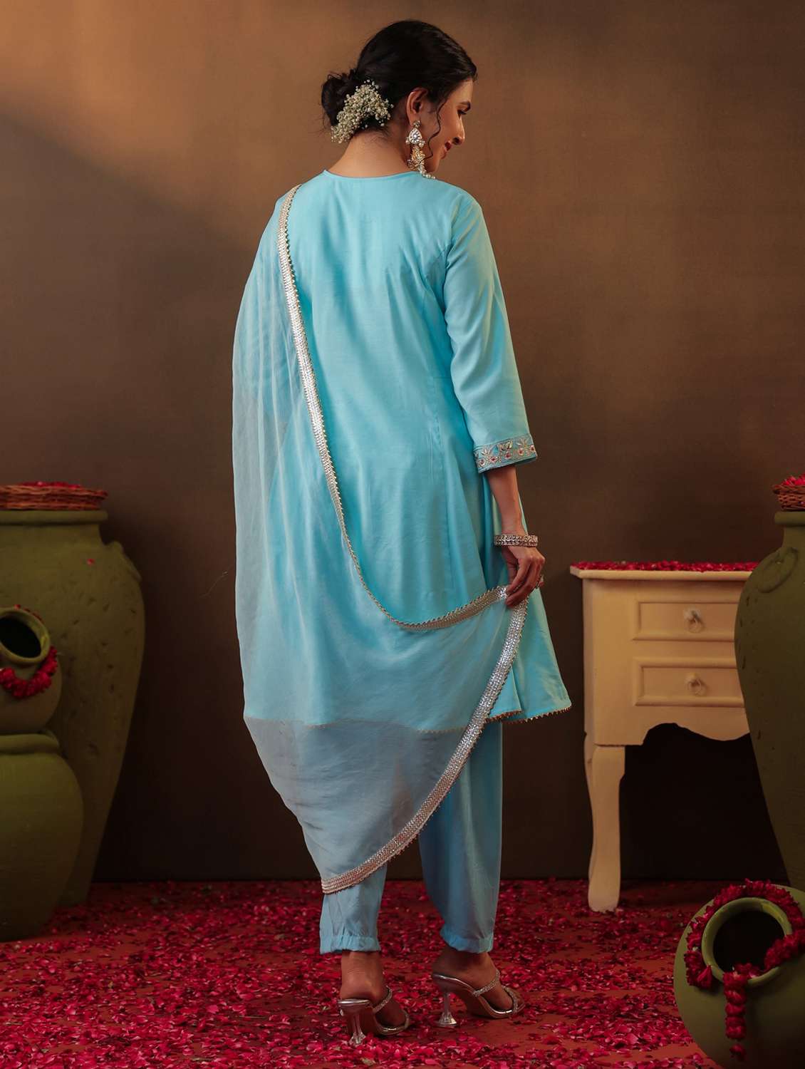 women three quarter sleeve kurta salwar with dupatta set - 22062084 -  Standard Image - 4