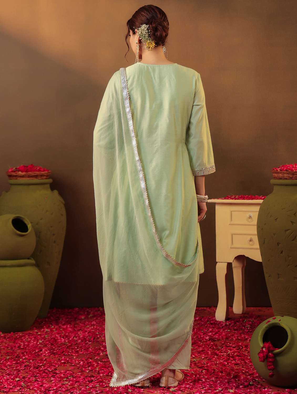 women three quarter sleeve kurta salwar with dupatta set - 22062085 - Standard Image - 4