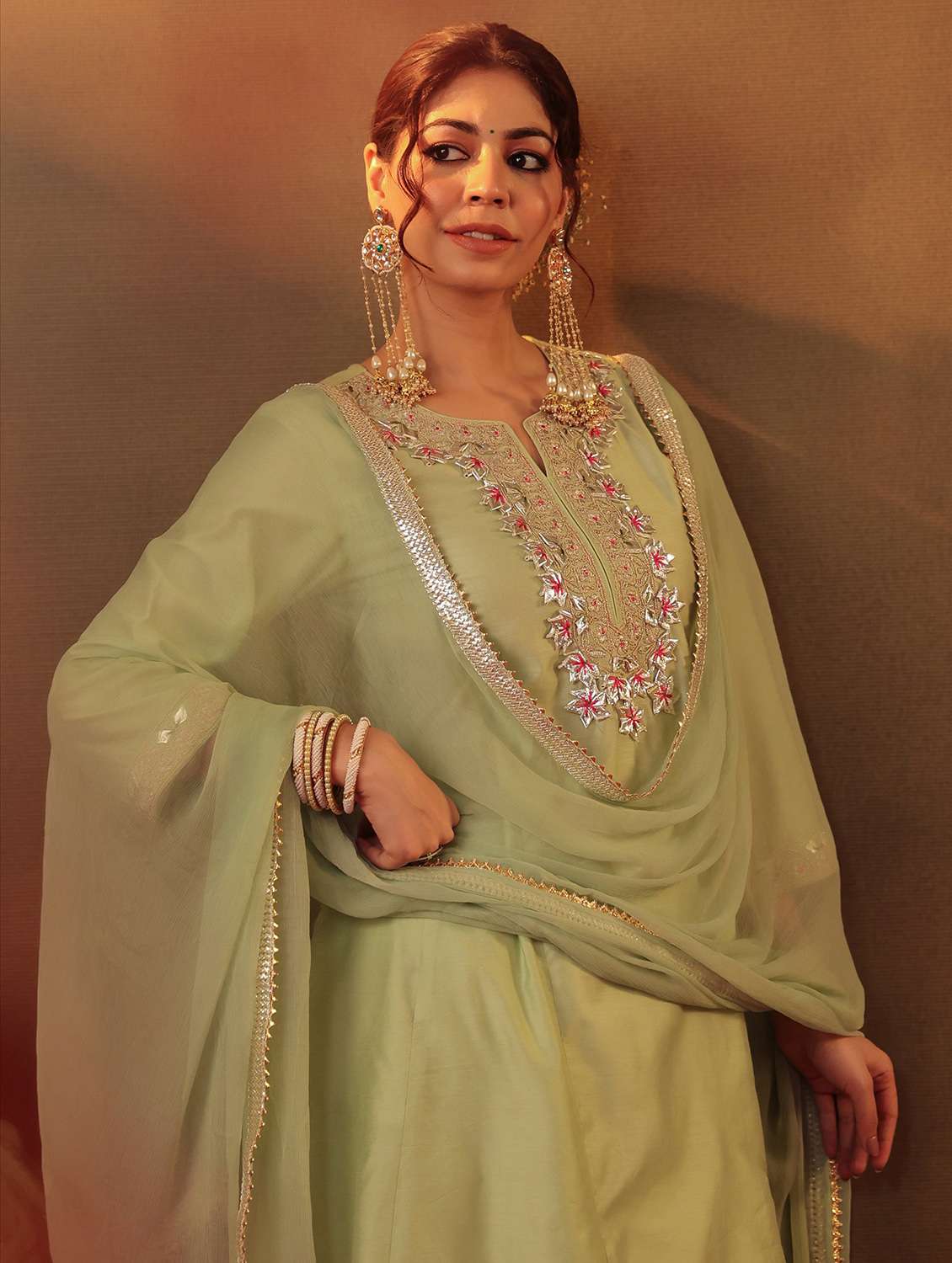 women three quarter sleeve kurta salwar with dupatta set - 22062085 - Standard Image - 6