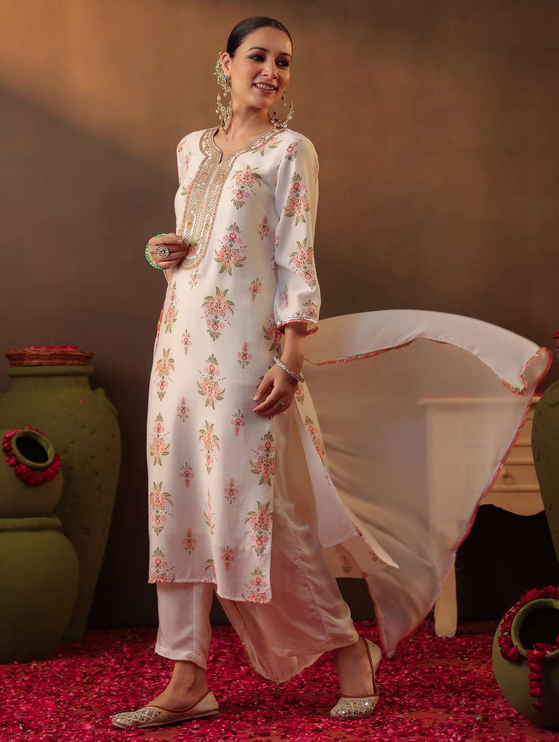women three quarter sleeve kurta palazzo with dupatta set - 22062088 - Standard Image - 1