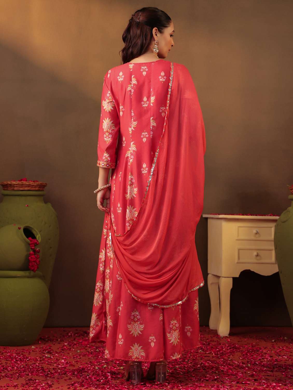 women three quarter sleeve kurta pant with dupatta set - 22062090 - Standard Image - 4