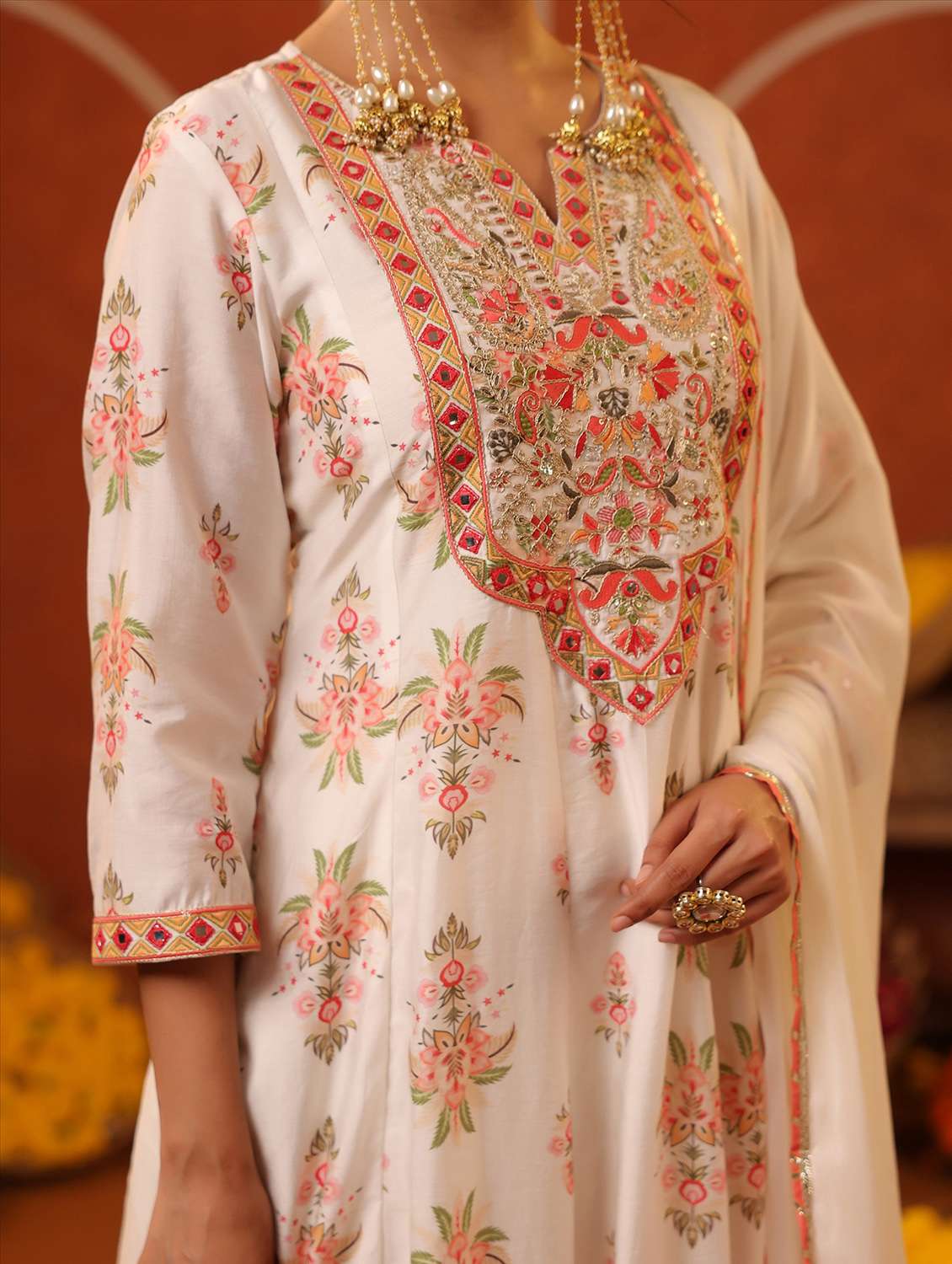 women three quarter sleeve kurta pant with dupatta set - 22062091 - Standard Image - 6