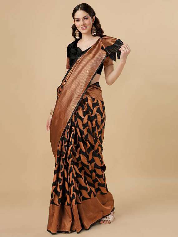 women self design banarasi saree with blouse - 22062120 - Standard Image - 1