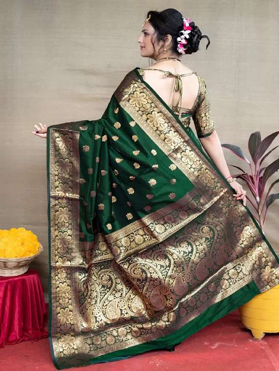 women self design banarasi saree with blouse - 22062130 - Standard Image - 1