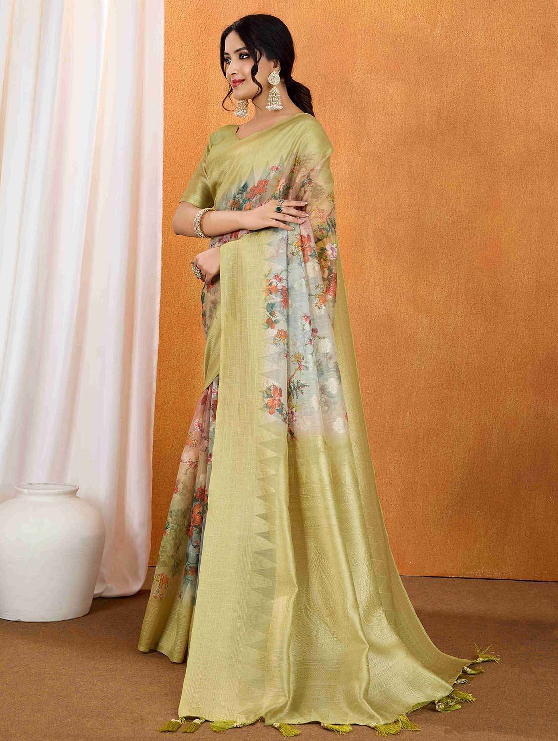 women floral printed bordered saree with blouse - 22062138 - Standard Image - 1