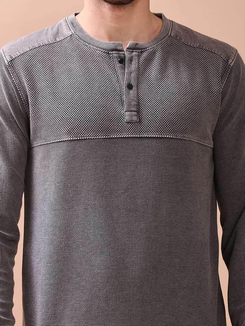 men printed long sleeve t-shirt - 22062286 -  Standard Image - 4