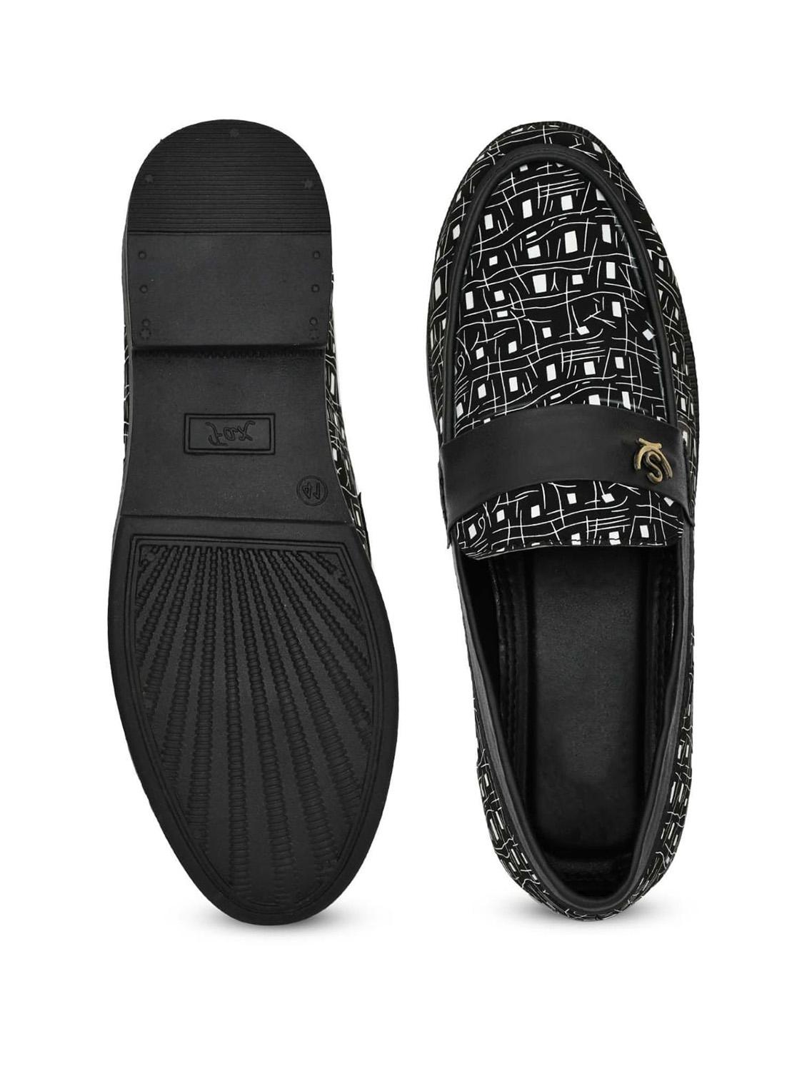 men black printed slip on loafer - 22062646 - Standard Image - 4