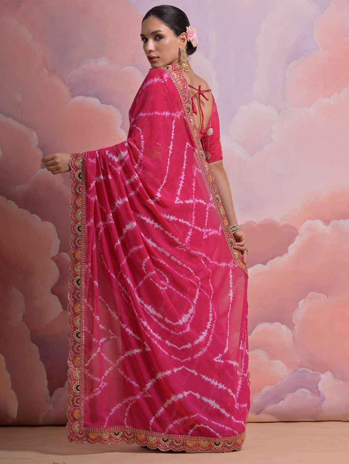 women tie & dye printed bordered saree with blouse - 22063029 - Standard Image - 1