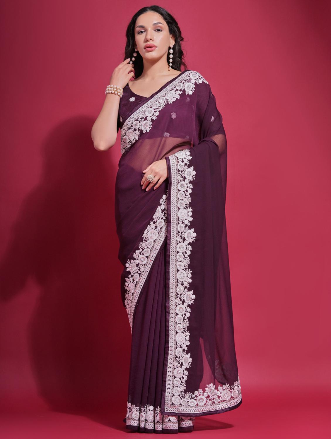 women solid with bordered saree with blouse - 22063041 - Zoom Image - 0