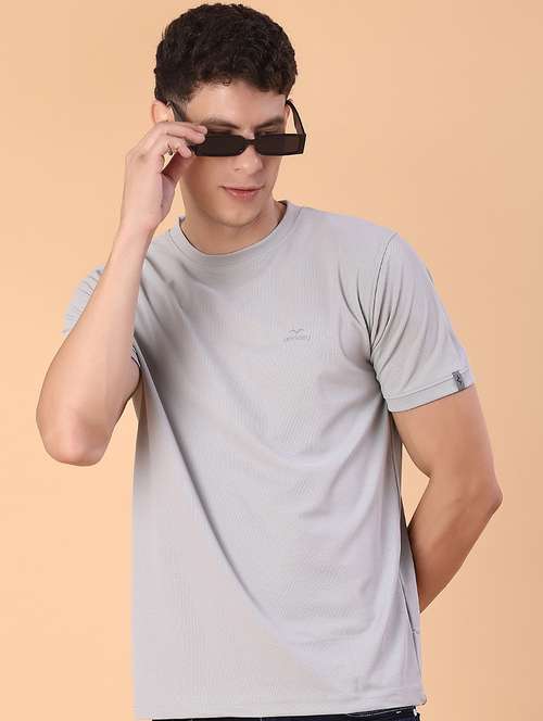men solid short sleeve slim fit t-shirt - 22063243 - Standard Image - 0
