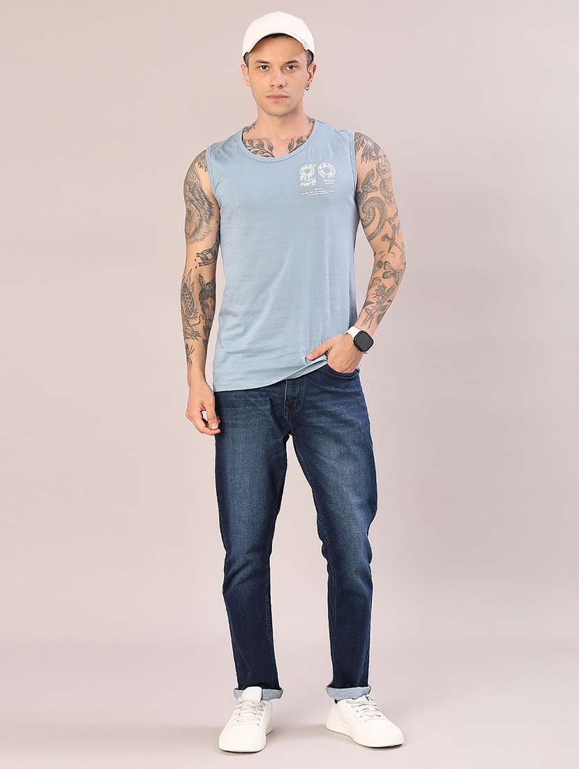 men washed mid rise full length jeans - 22063361 -  Standard Image - 4