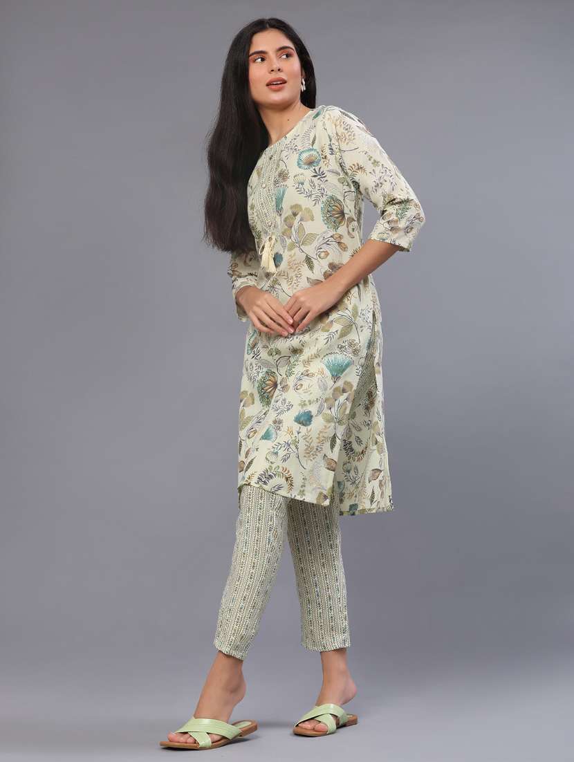 women floral three quarter sleeve kurta pant set - 22063417 -  Standard Image - 1