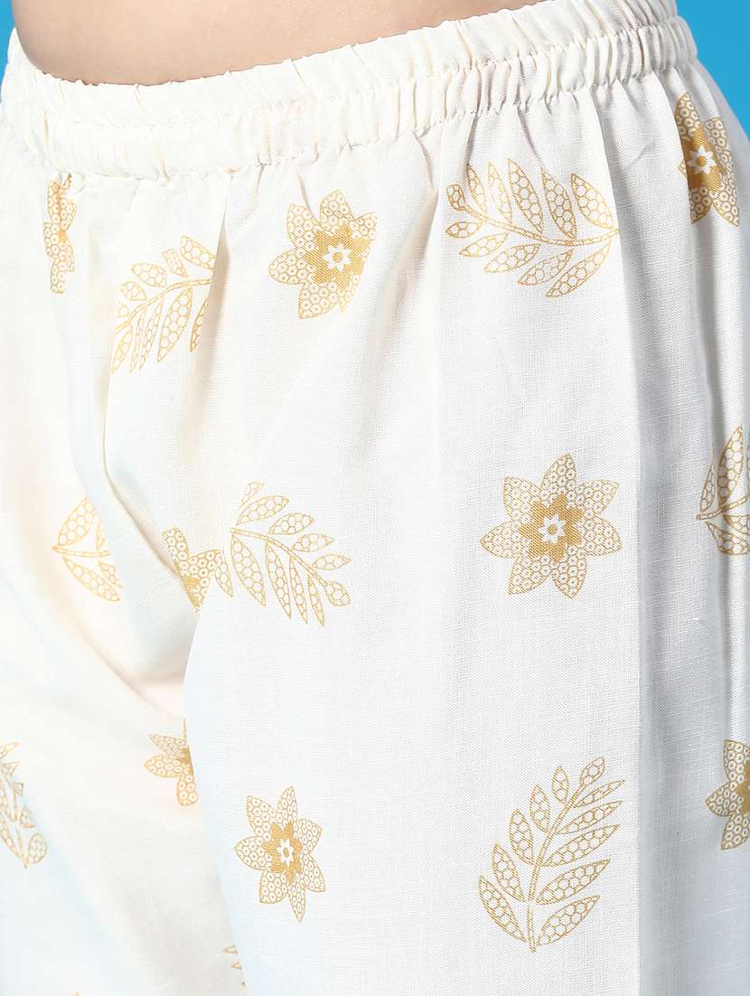 women floral printed three quarter sleeve kurta pant set - 22063422 -  Standard Image - 4