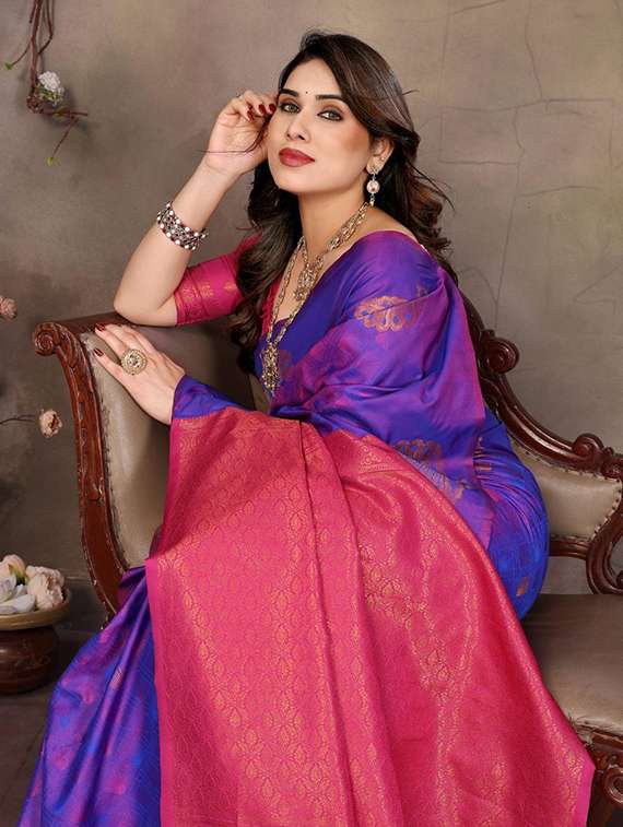 purple silk banarasi saree with blouse - 22063849 -  Standard Image - 4