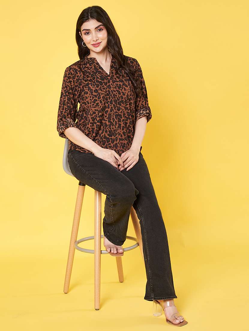 women animal print roll-up sleeve regular top - 22064143 -  Standard Image - 4
