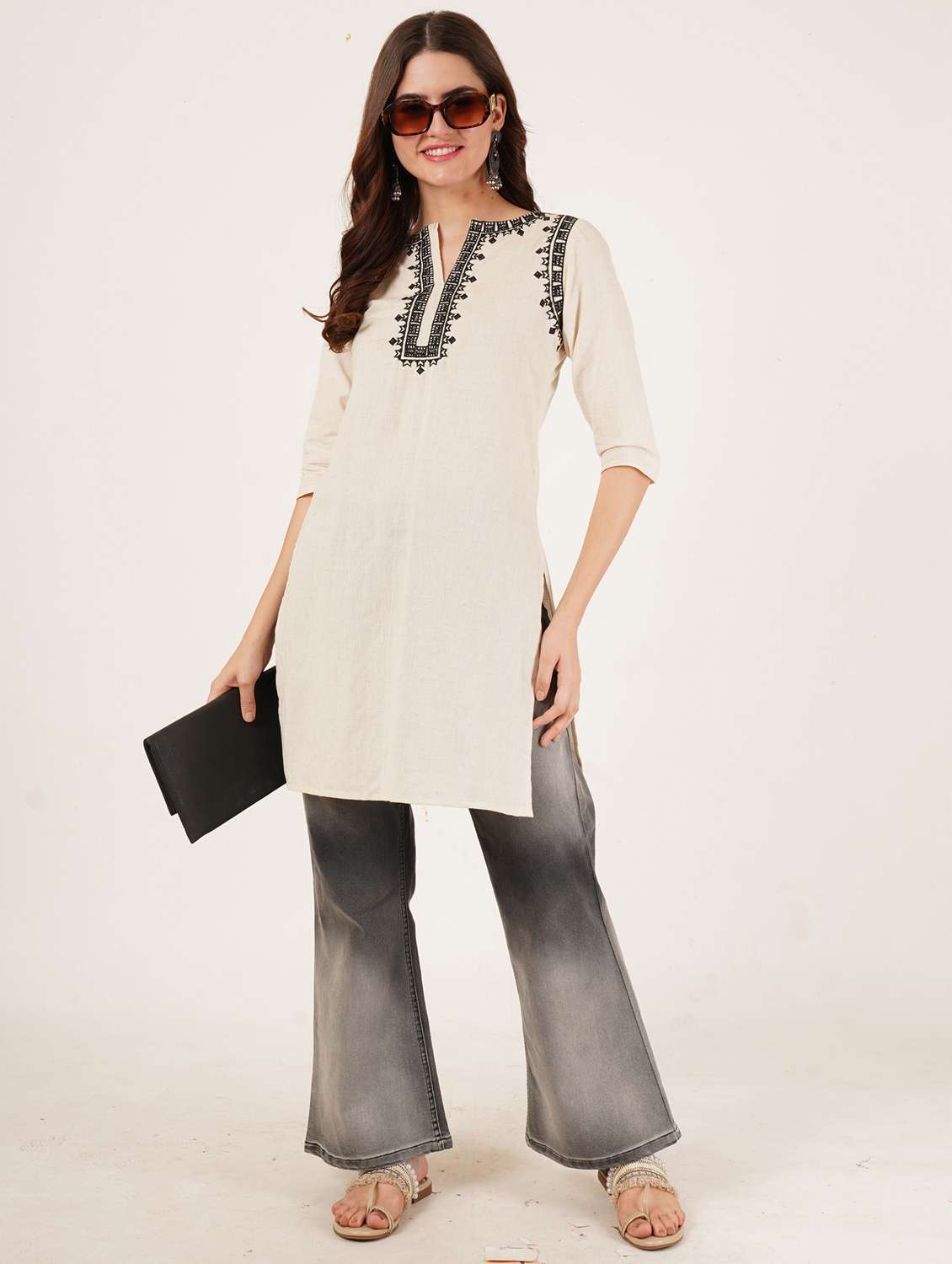 women embroidered three quarter sleeve straight kurti - 22065260 - Standard Image - 4