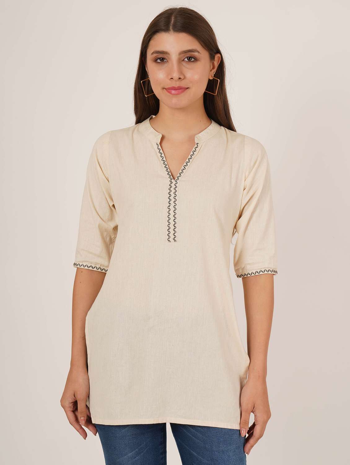 women solid three quarter sleeve straight kurti - 22065278 -  Standard Image - 1