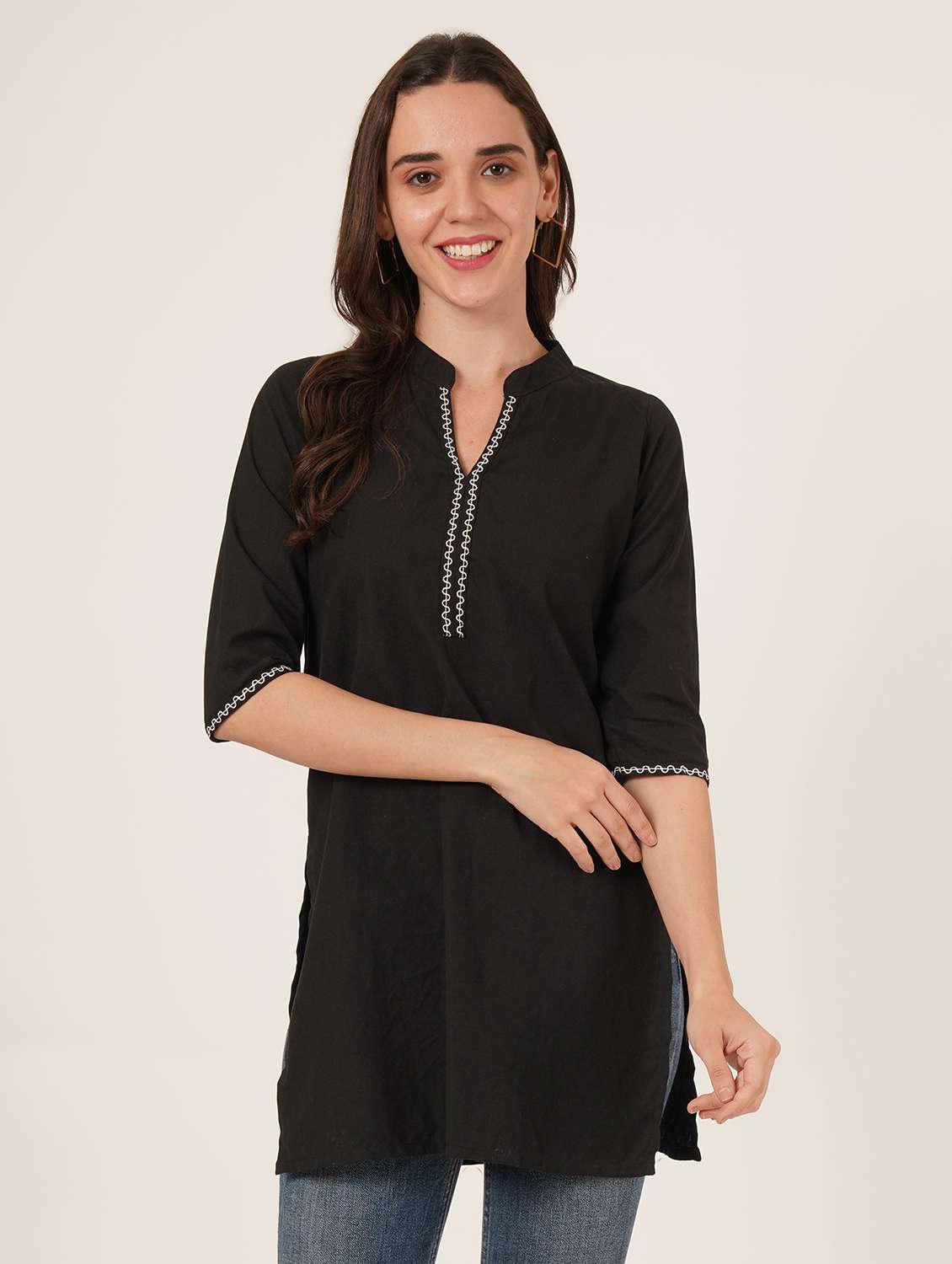 women solid three quarter sleeve straight kurti