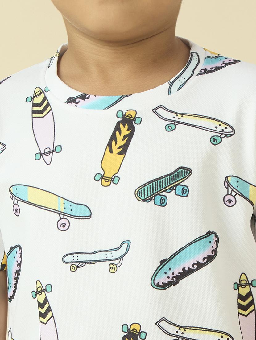 boys printed t-shirt and shorts co-ord set - 22065409 - Standard Image - 4