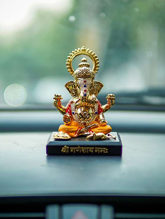 polyresin divine harmony home decor statues - 22065656 -  Standard Image - 1