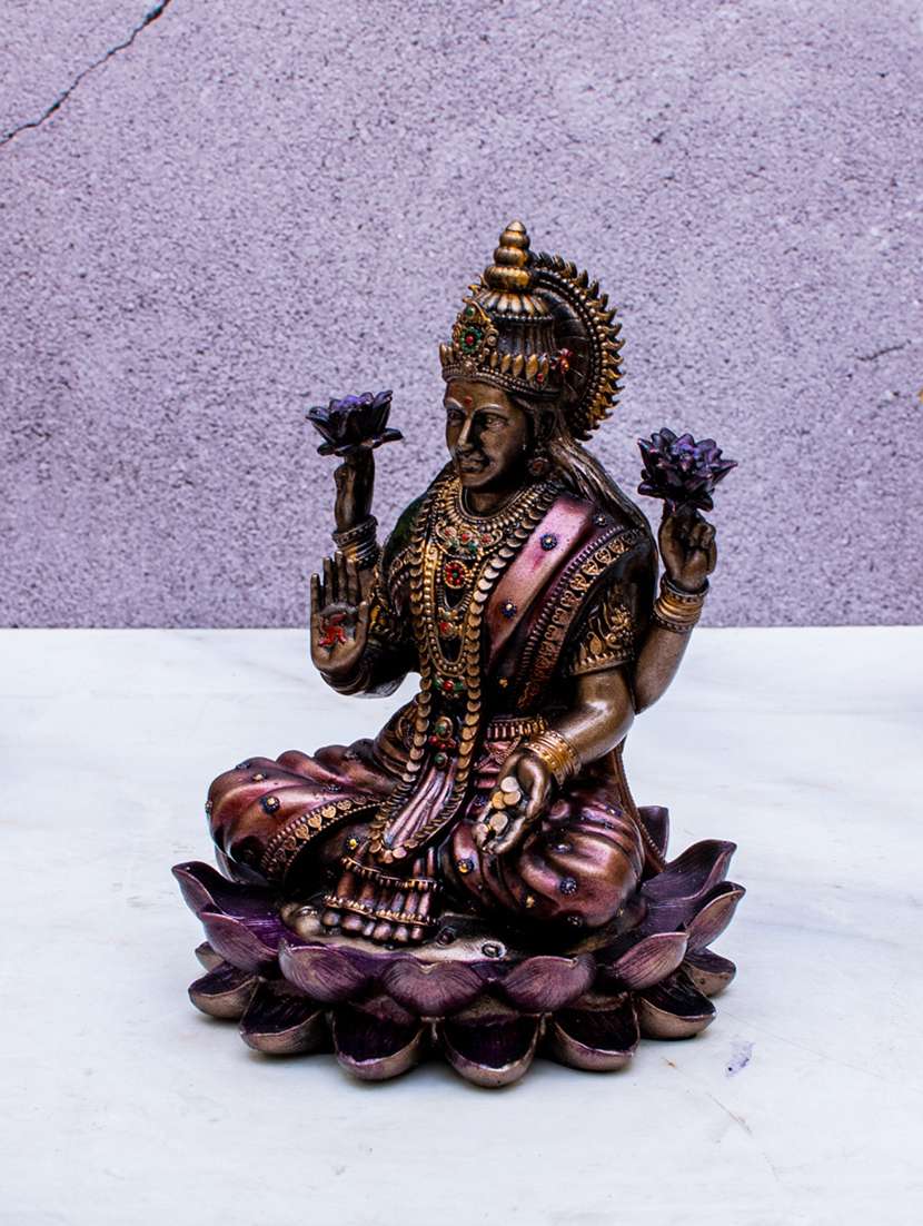 polyresin divine harmony home decor statues - 22065678 -  Standard Image - 1
