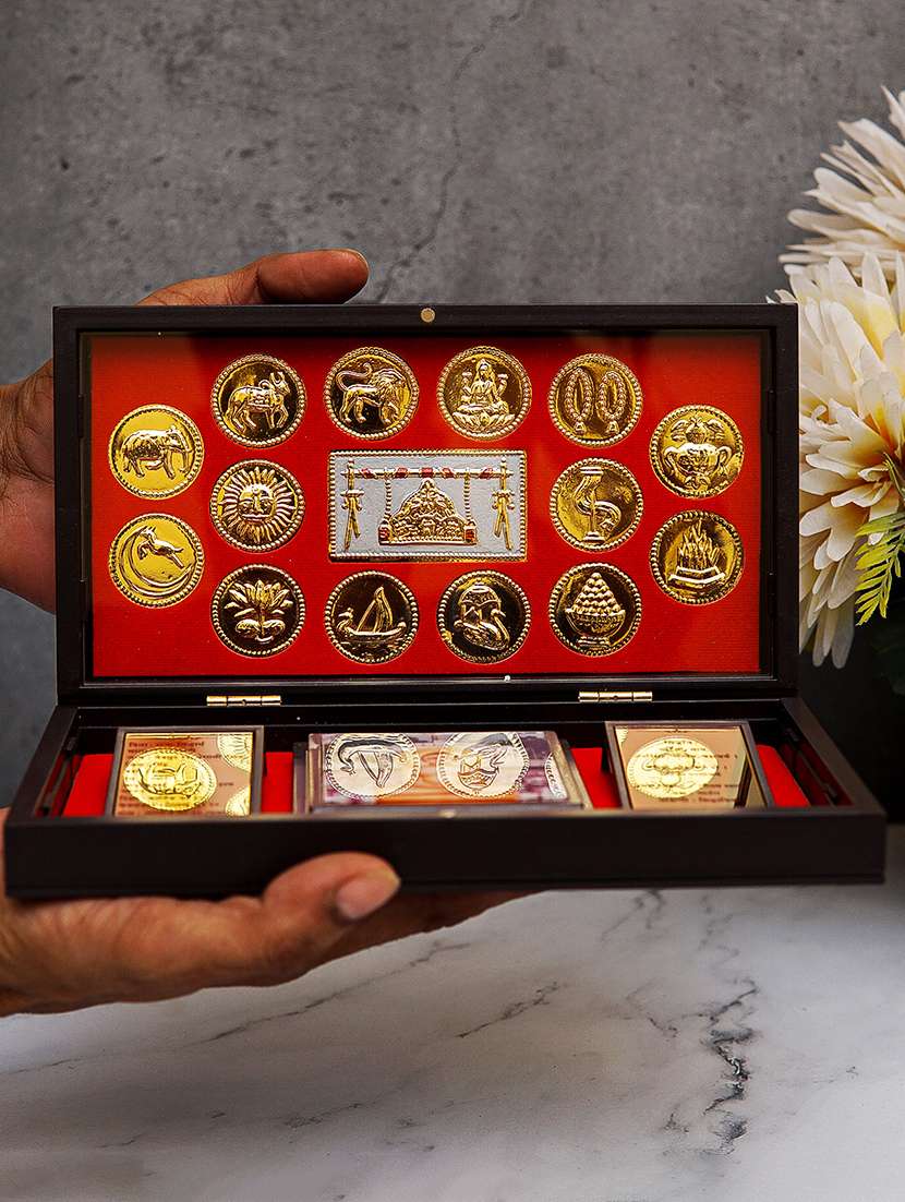 brass divine harmony home decor photo frame 