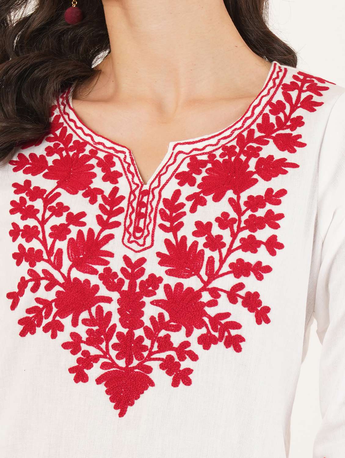 women embroidered three quarter sleeve straight kurti - 22065841 -  Standard Image - 4