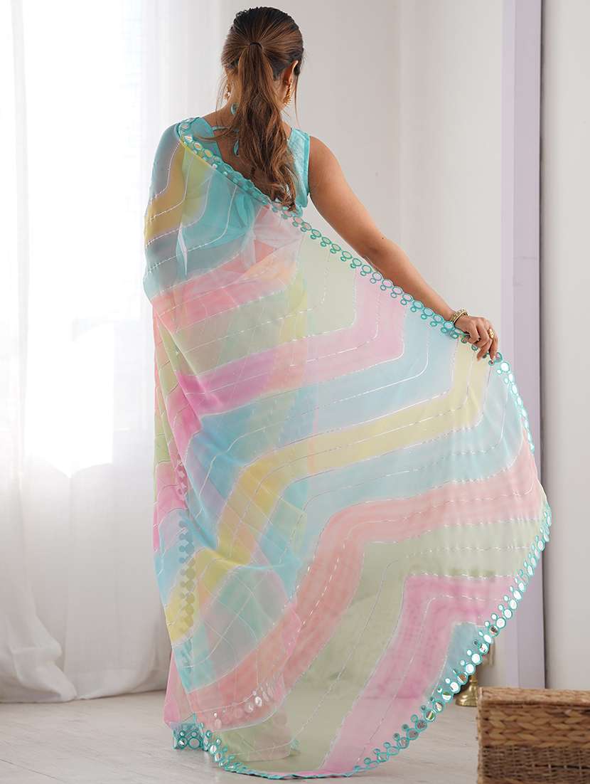 women printed casual wear saree with blouse - 22065851 - Standard Image - 1