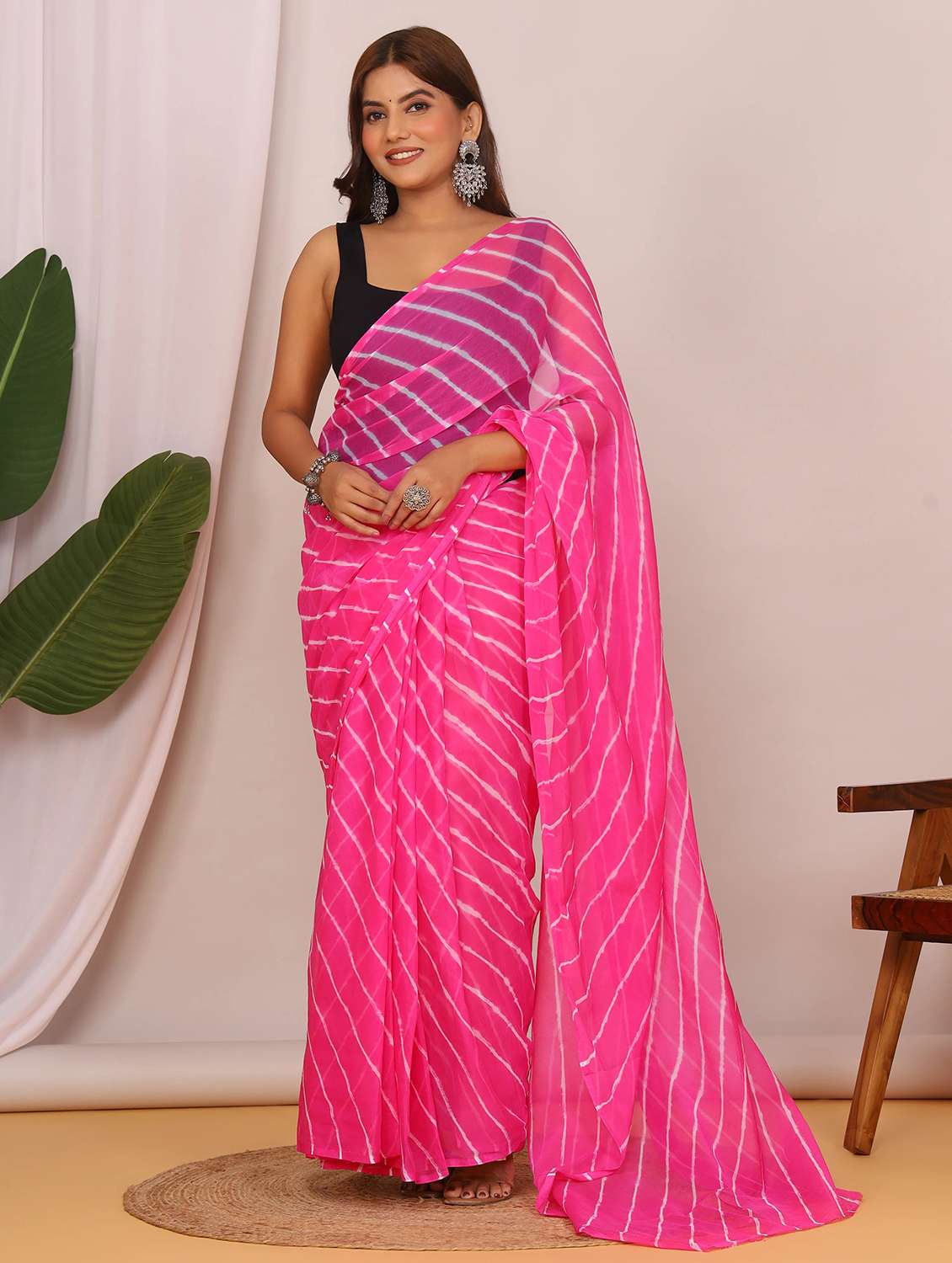 women leheriya printed saree - 22066034 -  Zoom Image - 0