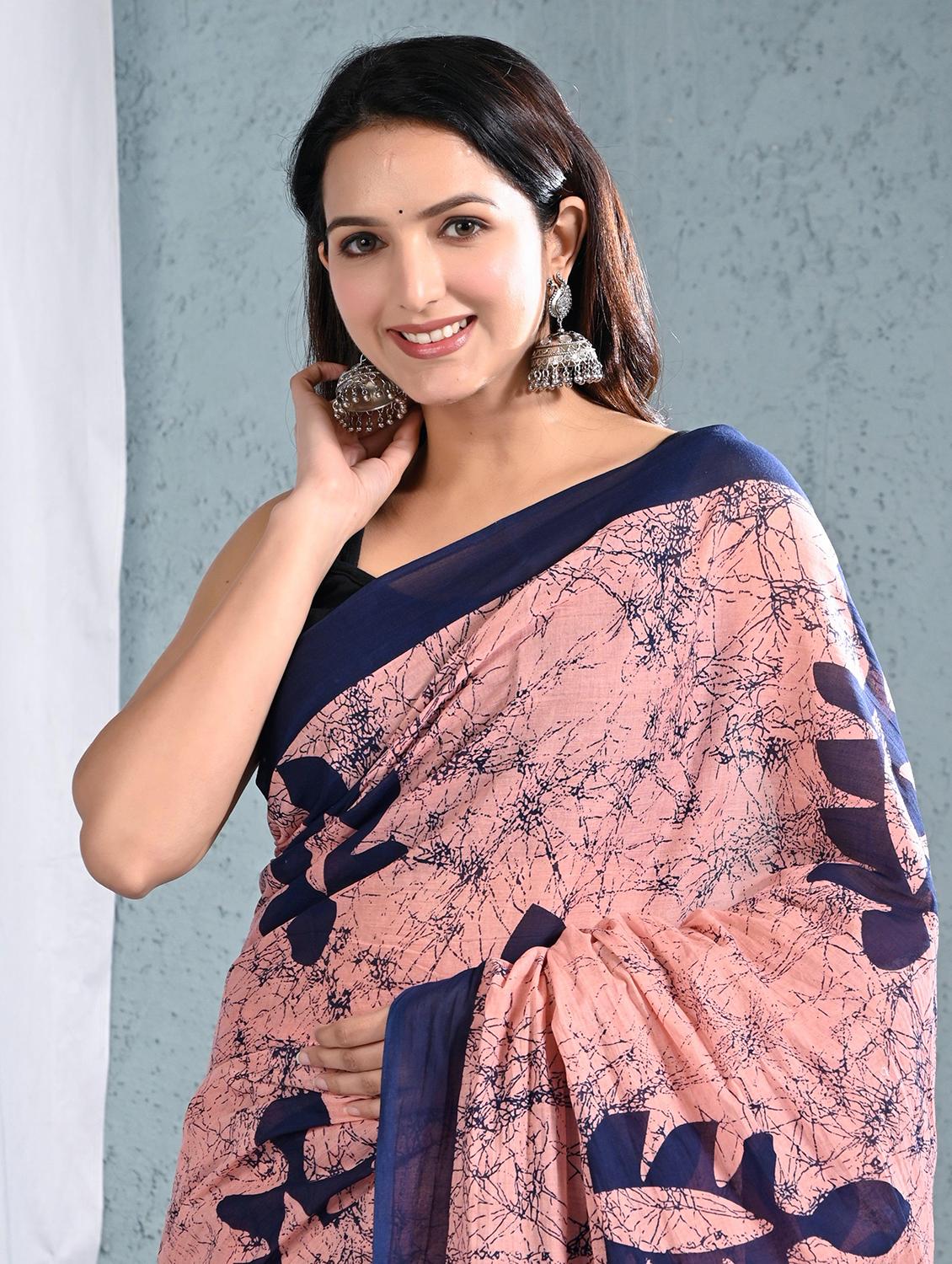 women printed casual wear saree with blouse - 22066042 - Standard Image - 4