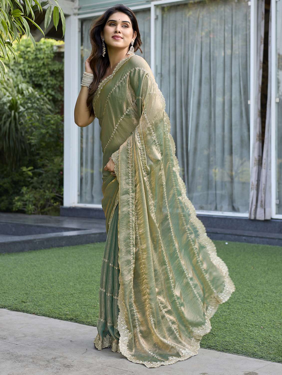 women solid with work embroidered saree with blouse - 22066063 -  Standard Image - 1