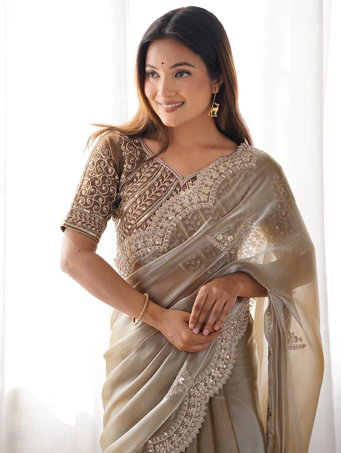women solid with work embroidered saree with blouse - 22066126 - Standard Image - 4
