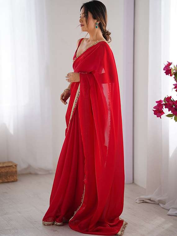 women solid with bordered saree with blouse - 22066210 - Standard Image - 1