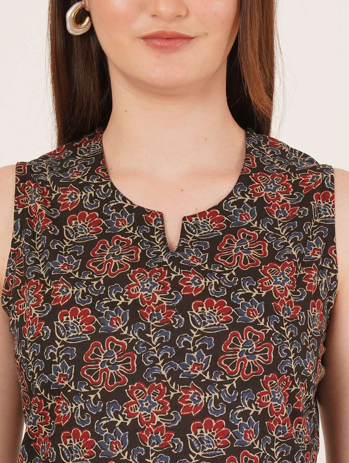 women printed sleeveless straight kurti - 22066246 -  Standard Image - 4