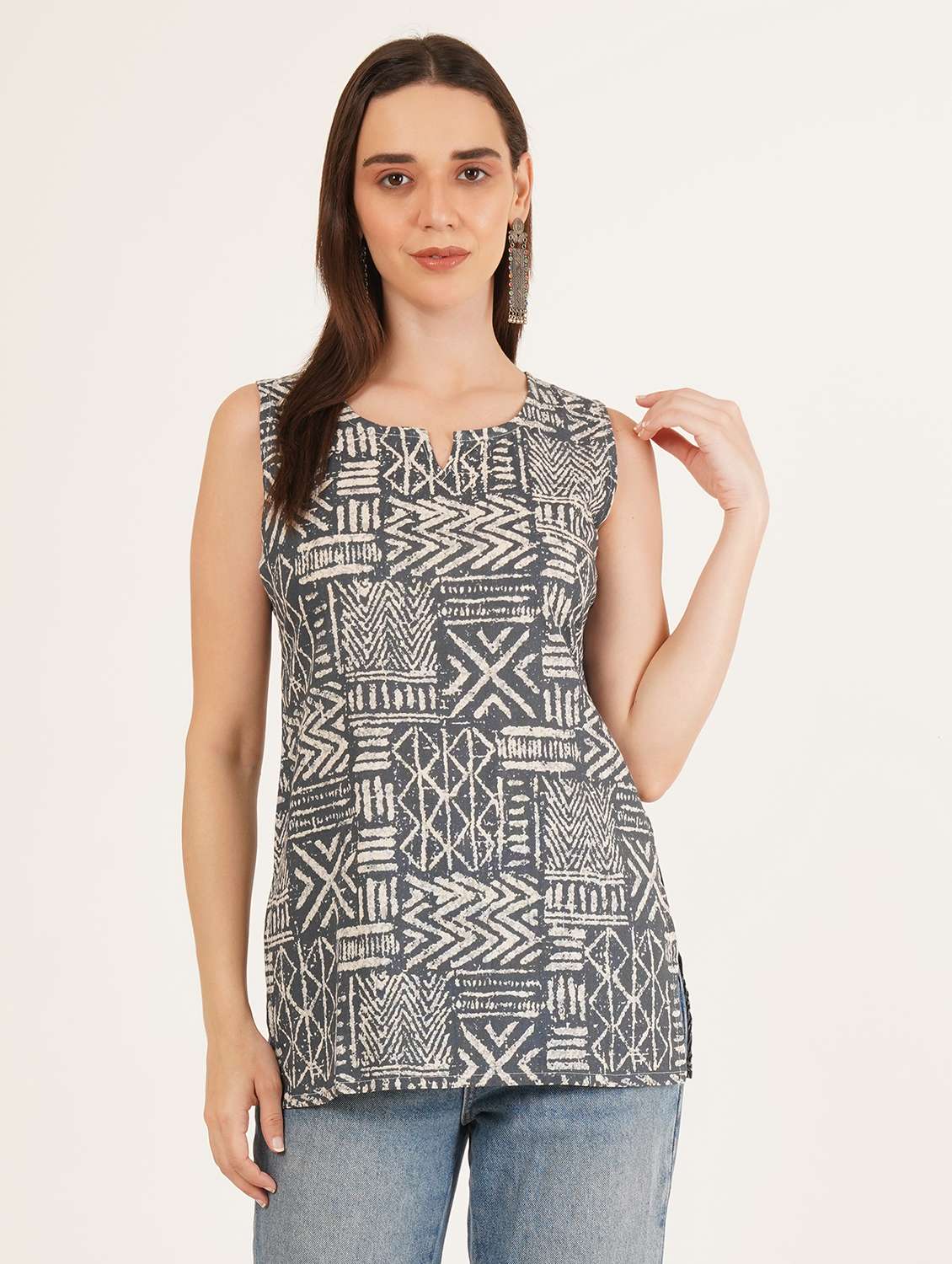 women printed sleeveless straight kurti - 22066251 - Standard Image - 1
